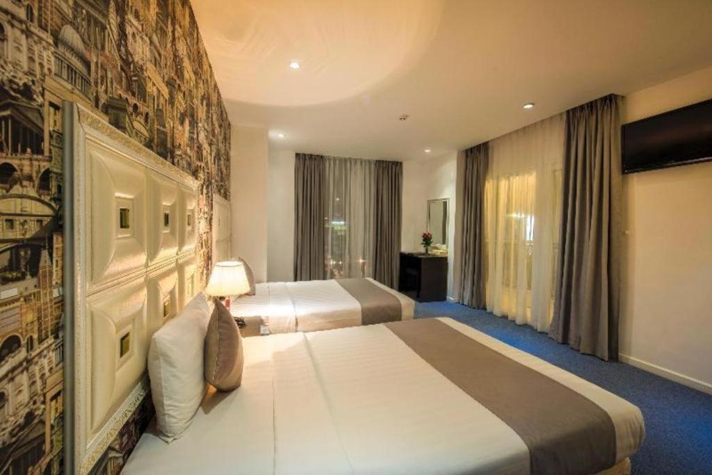 Golden Crown Hotel Saigon Cidade de Ho Chi Minh Exterior foto